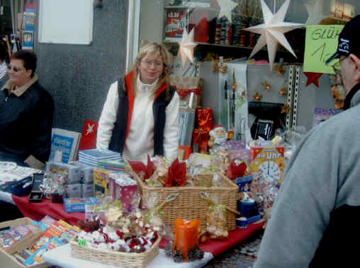 Advent-Markt06-02.jpg (26933 Byte)